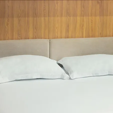 Relax Center 티라나