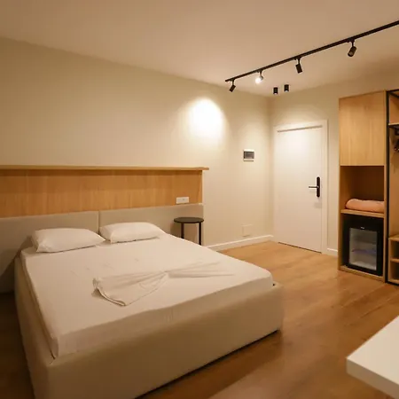 Relax Center 3* Tirana