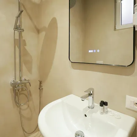 Hotel Relax Center