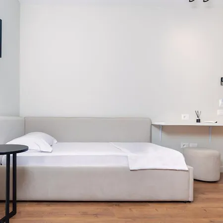 Relax Center 3* 티라나