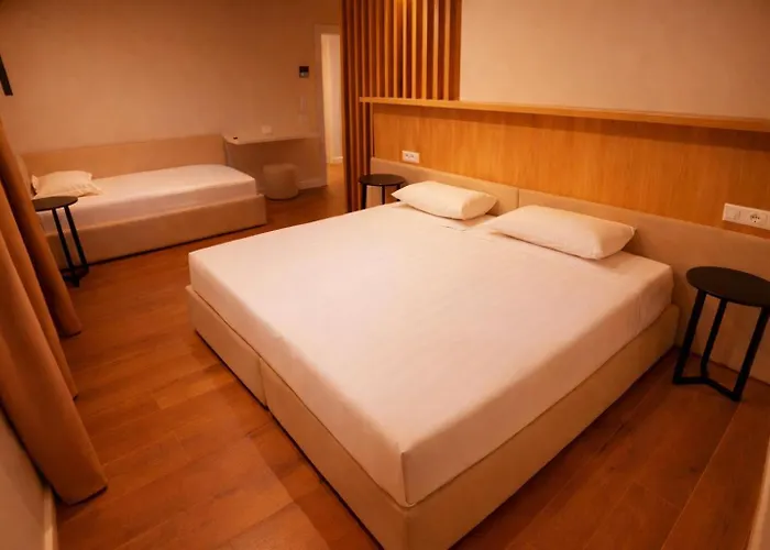 Отель Relax Center Тирана